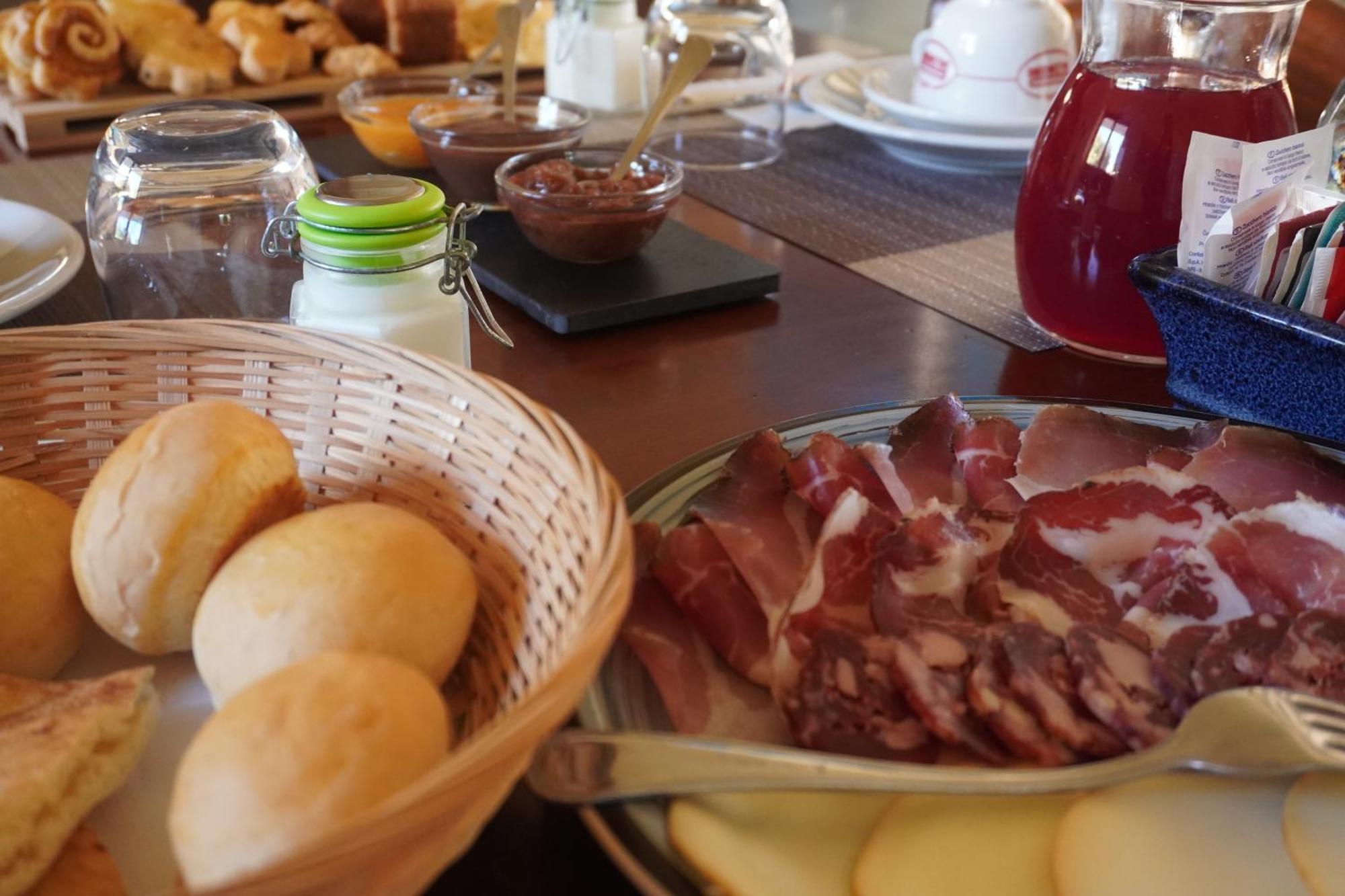 Agriturismo Paulesa ドルガーリ エクステリア 写真